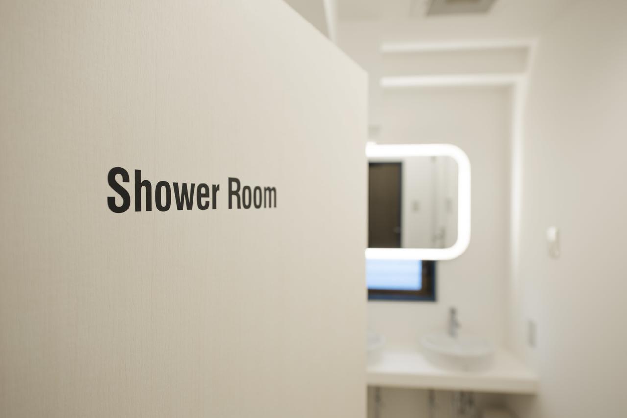 Tabist World Travelers Hostel Ueno Токио Экстерьер фото