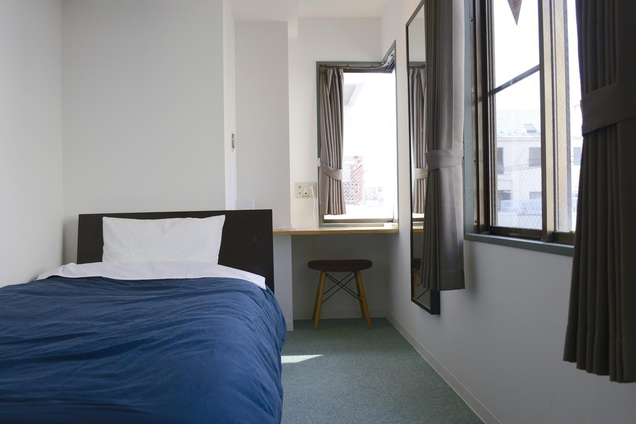 Tabist World Travelers Hostel Ueno Токио Экстерьер фото