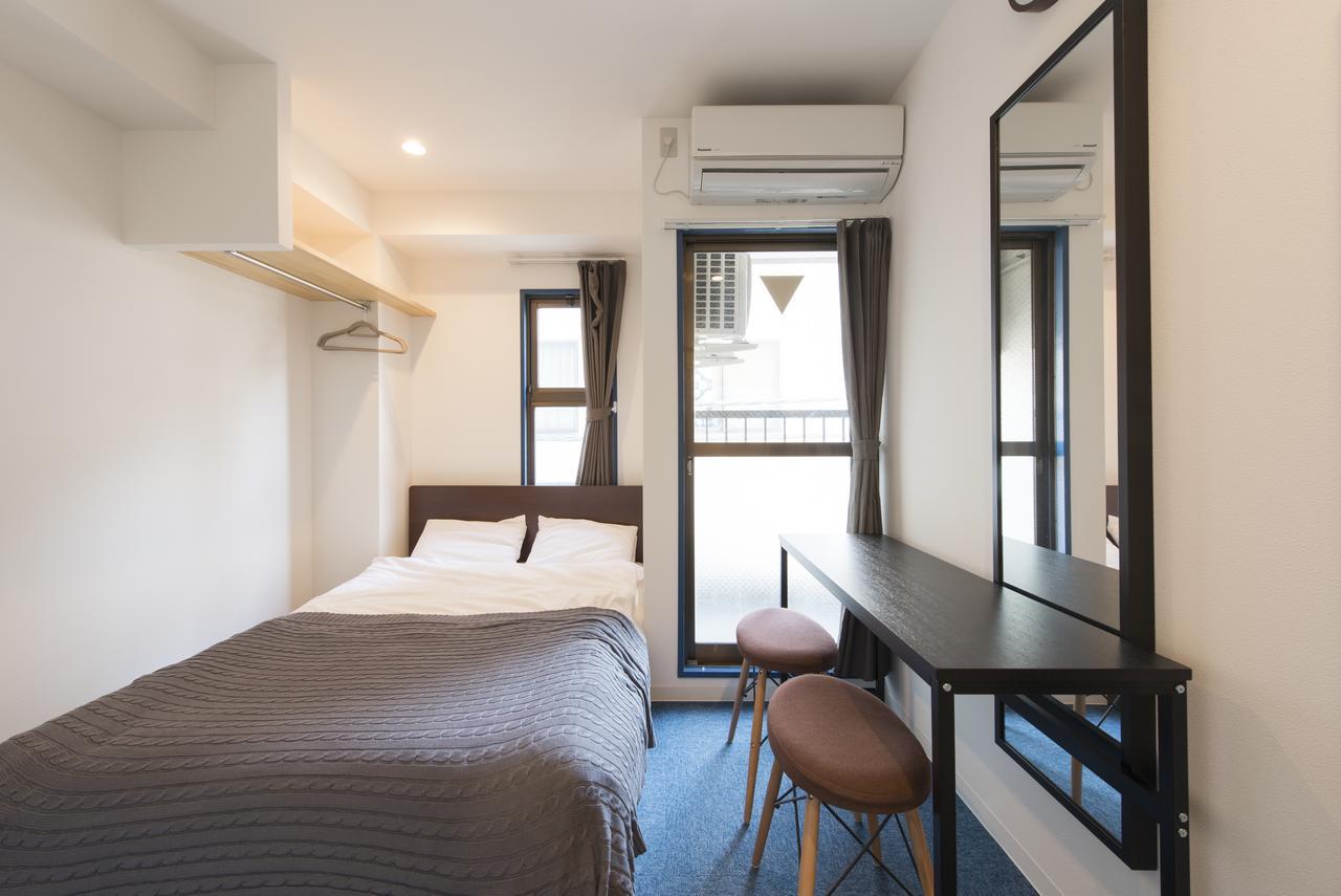 Tabist World Travelers Hostel Ueno Токио Экстерьер фото