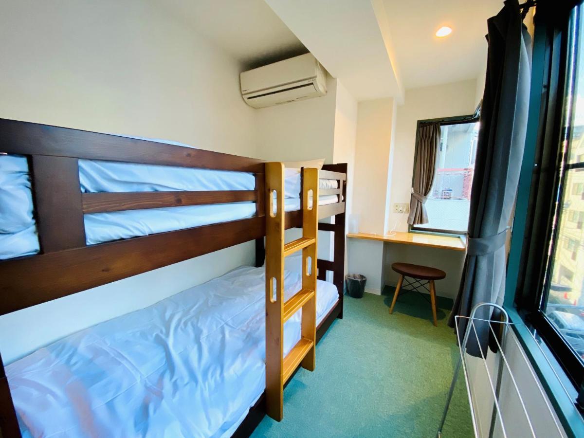 Tabist World Travelers Hostel Ueno Токио Экстерьер фото