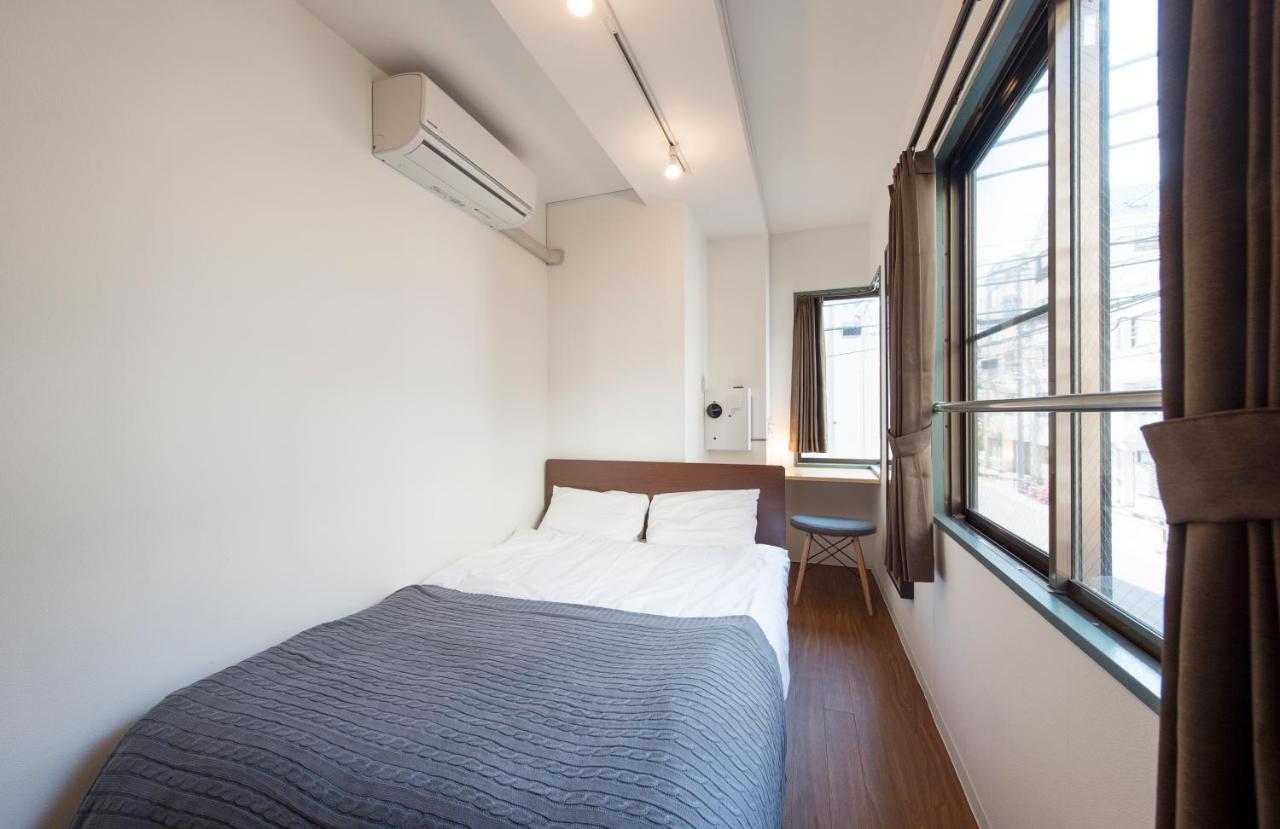 Tabist World Travelers Hostel Ueno Токио Экстерьер фото